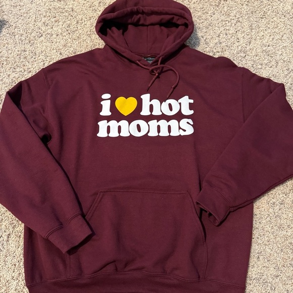 Danny Duncan Hoodie Men's Large Maroon Cotton I ❤️ Hot Moms Graphic - Picture 1 of 6